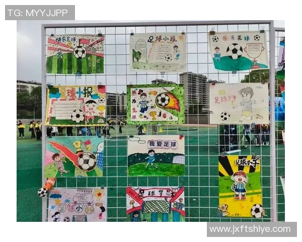 足球卡片收藏与交易的魅力探析及其在球迷文化中的独特作用 足球卡片收藏与交易的魅力探析及其在球迷文化中的独特作用